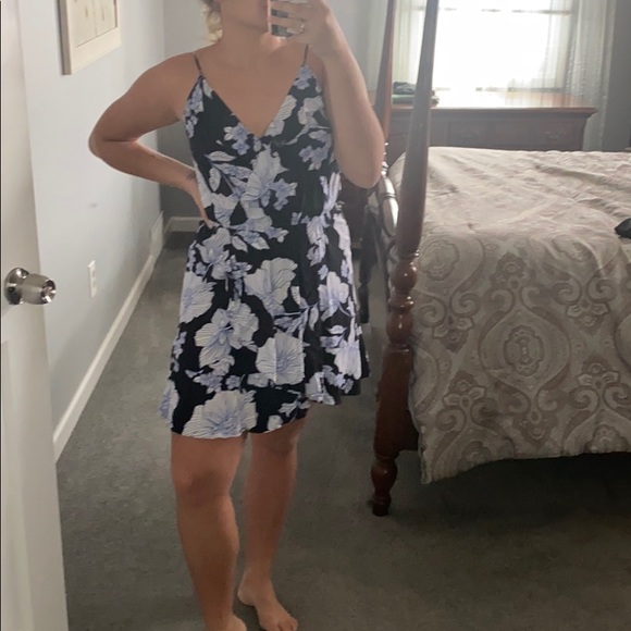 sundress - Picture 2 of 4